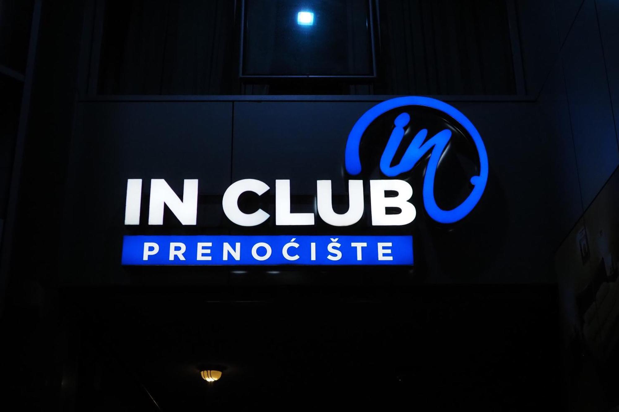Apartment And Rooms In Club Indija Exteriör bild